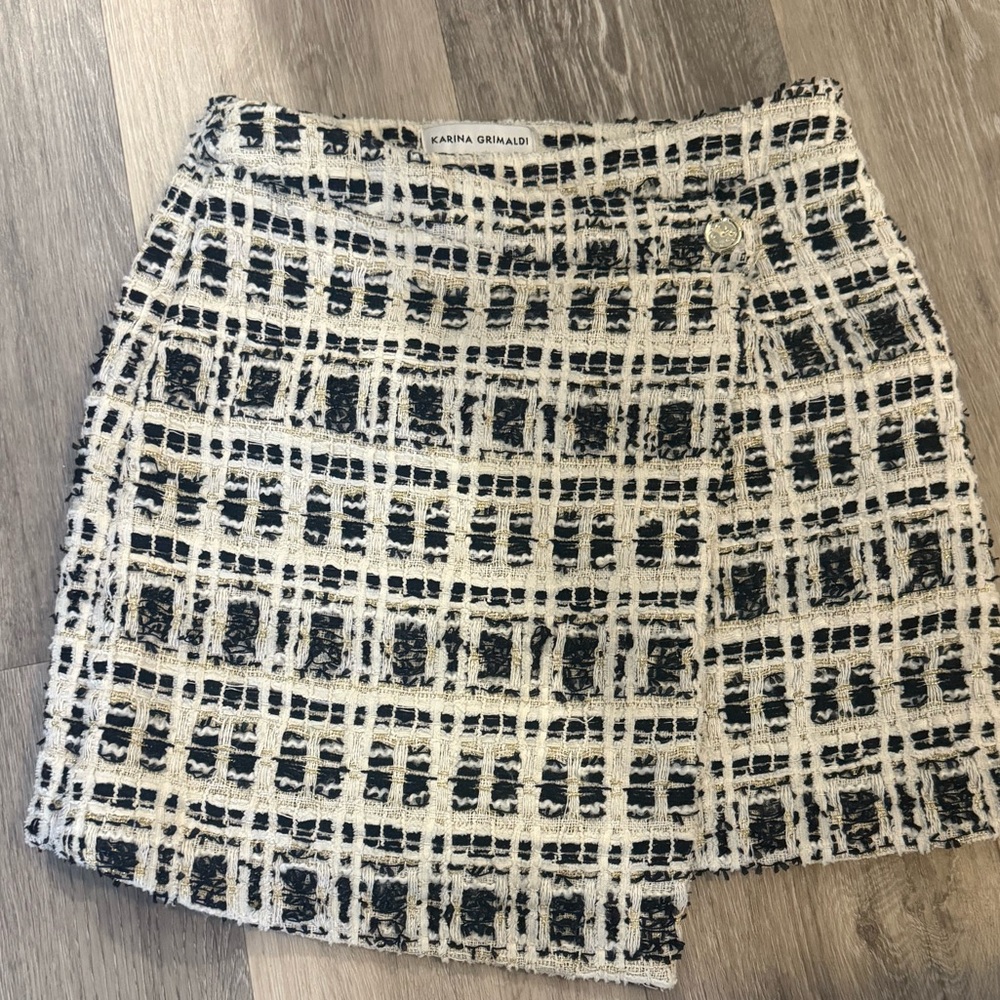 Karina Grimaldi Black and White Tweed Mini Skirt